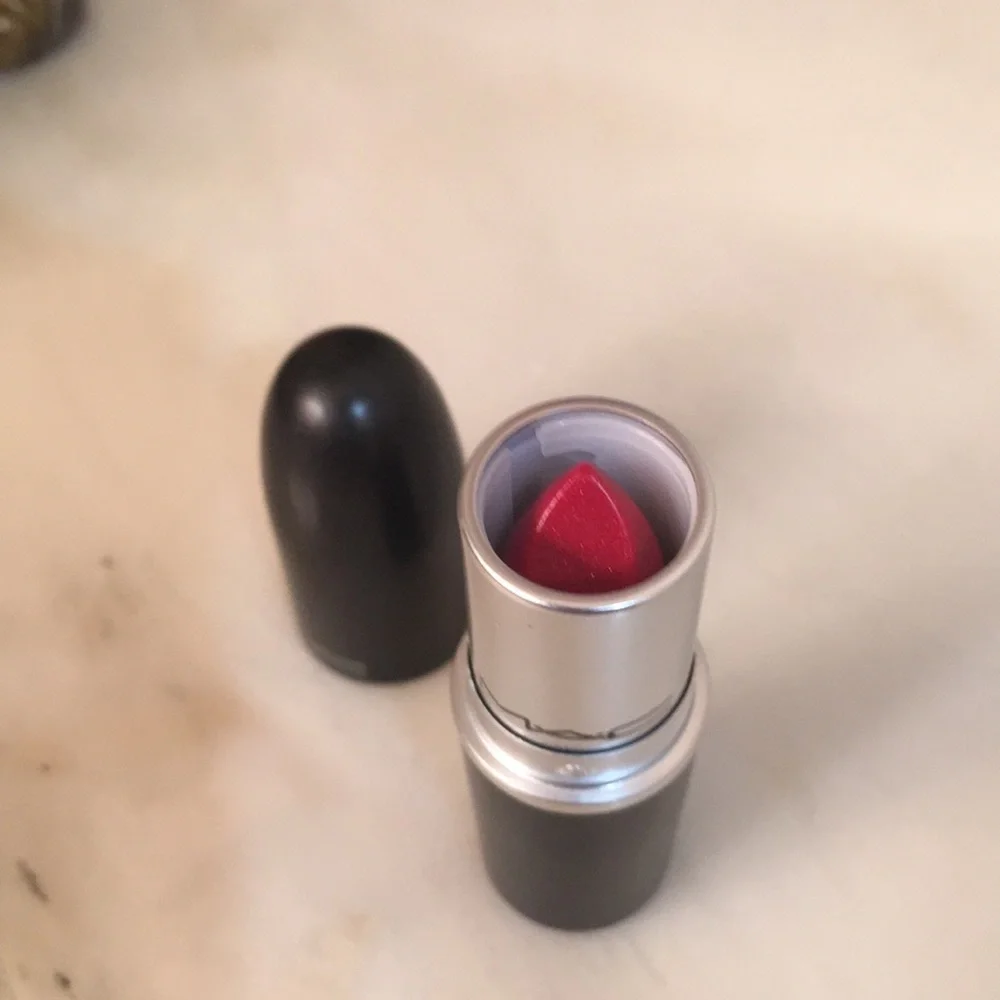 MAC Cockney LUSTRE LIPSTICK 502 Cockney